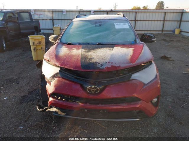 2T3RFREV6JW826928 Toyota Rav4 Adventure/xle