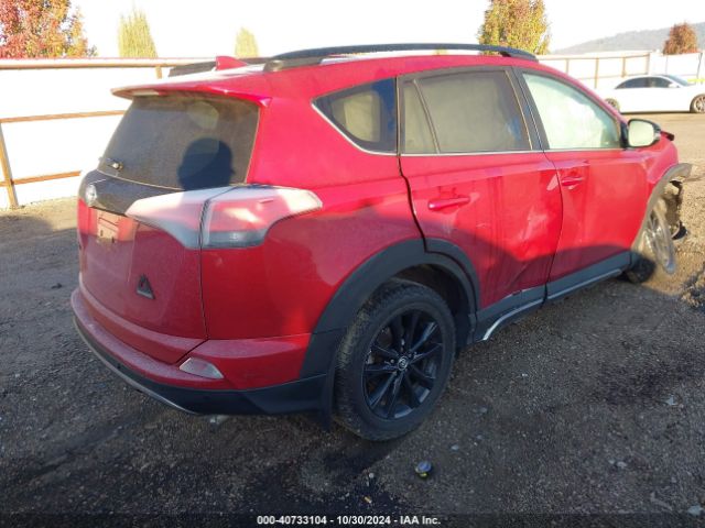 2T3RFREV6JW826928 Toyota Rav4 Adventure/xle
