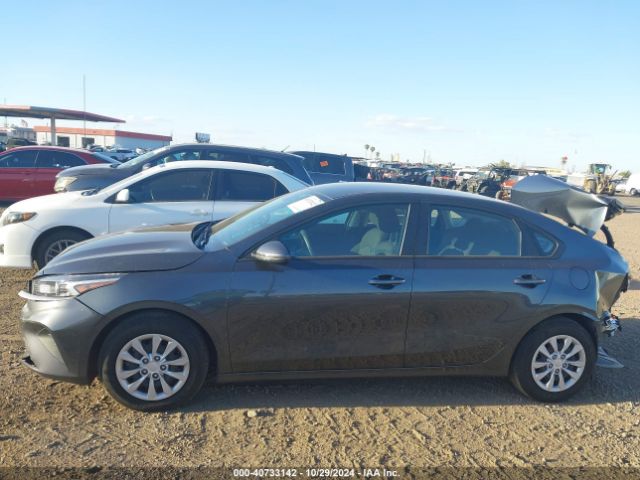 3KPF24AD6PE642849 KIA FORTE LX