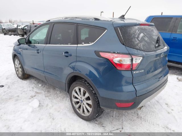 1FMCU9J98JUA65199 Ford Escape Titanium