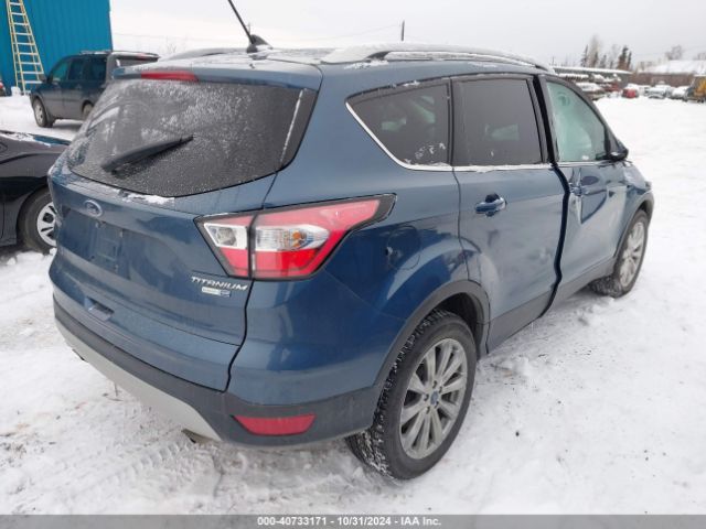 1FMCU9J98JUA65199 Ford Escape Titanium