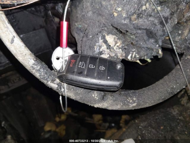 KNDJP3A58J7535940 KIA SOUL +