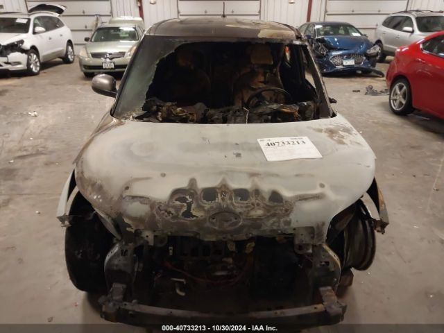 KNDJP3A58J7535940 KIA SOUL +