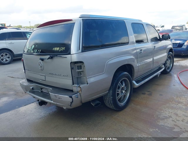 2004 CADILLAC ESCALADE ESV 3GYFK66N84G228236 Photo 3