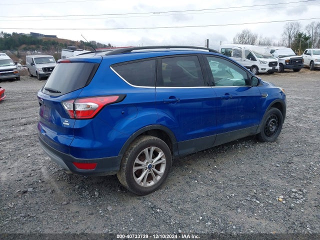 Ford ESCAPE SE 2018 1FMCU0GDXJUD60988 Image 4