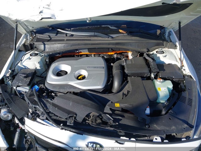 KIA Optima Hybrid Premium 2018 KNAGT4LE9J5023329 Image 10