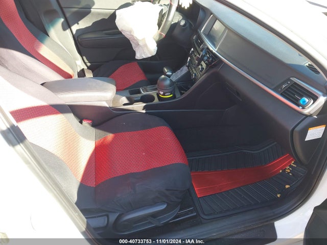 KNAGT4LE9J5023329 KIA Optima Hybrid Premium