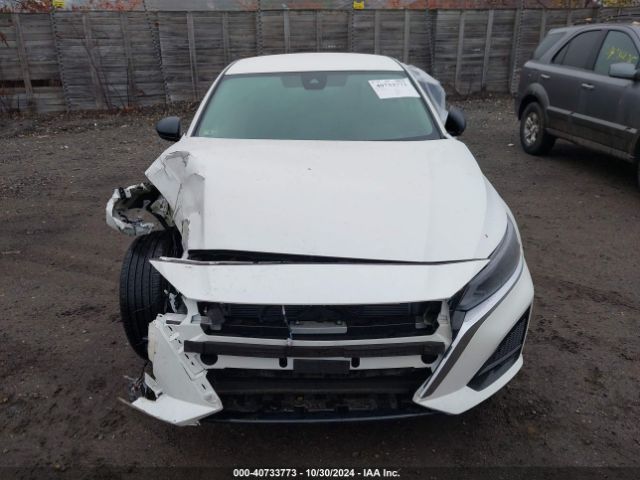 1N4BL4DW9RN401879 Nissan Altima Sv Intelligent Awd