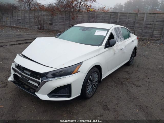 1N4BL4DW9RN401879 Nissan Altima Sv Intelligent Awd