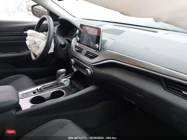 1N4BL4DW9RN401879 Nissan Altima Sv Intelligent Awd