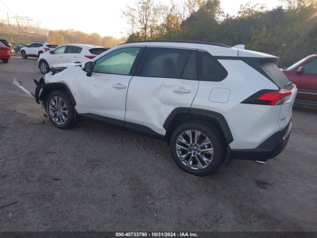 2T3A1RFV8RW415505 Toyota Rav4 Xle Premium