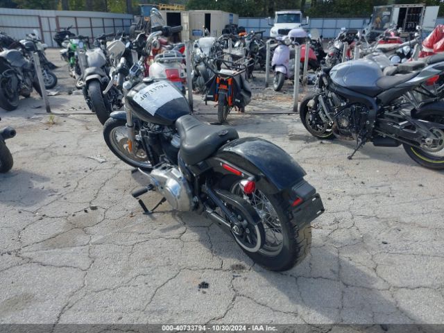 2020 HARLEY-DAVIDSON FXST 1HD1BVJ11LB067944 Photo 2