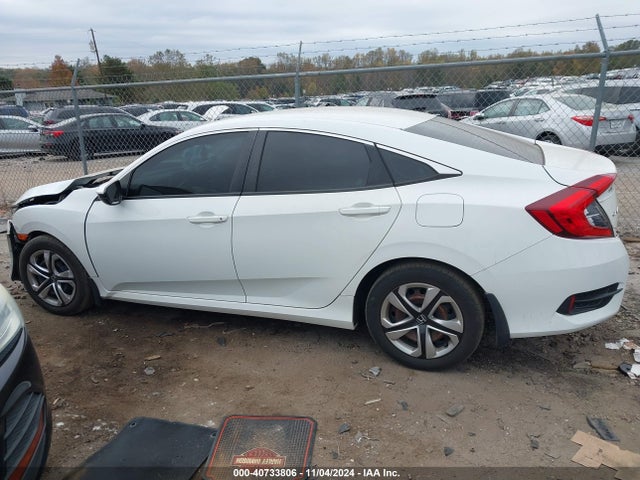 Honda Civic Lx 2018 2HGFC2F52JH589910 Image 14