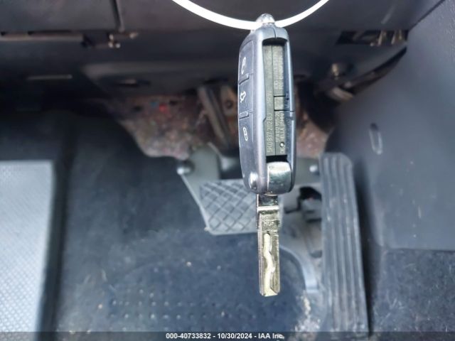 1VWAT7A38HC006634 Volkswagen Passat 1.8t S