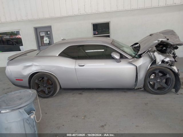 2C3CDZAG0GH325825 Dodge Challenger Sxt Plus