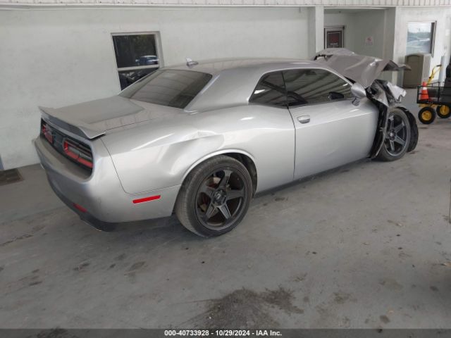 2C3CDZAG0GH325825 Dodge Challenger Sxt Plus