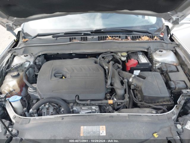 3FA6P0HDXER107888 Ford FUSION SE
