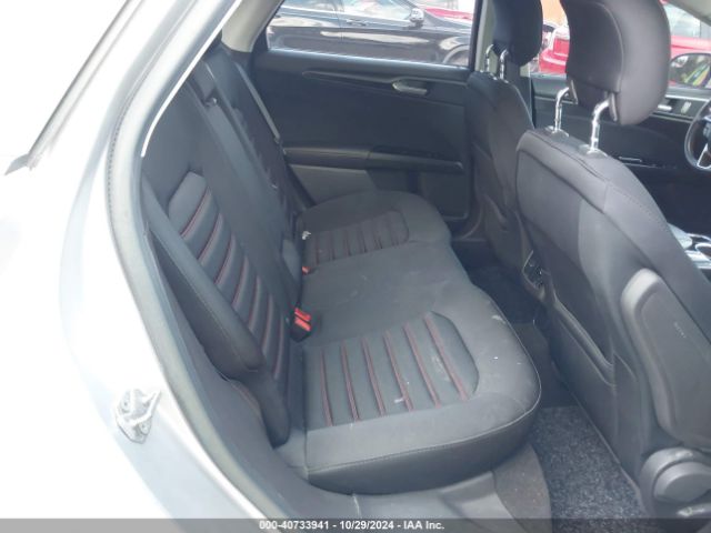 3FA6P0HDXER107888 Ford FUSION SE