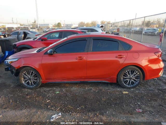 3KPF54AD3NE508482 KIA Forte Gt-line
