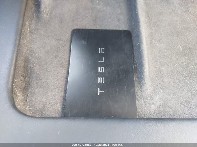 2021 TESLA MODEL Y 5YJYGDEE1MF207255 Photo 10