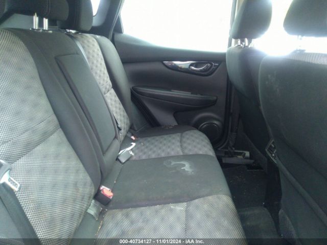 JN1BJ1CP2HW012991 Nissan Rogue Sport Sv
