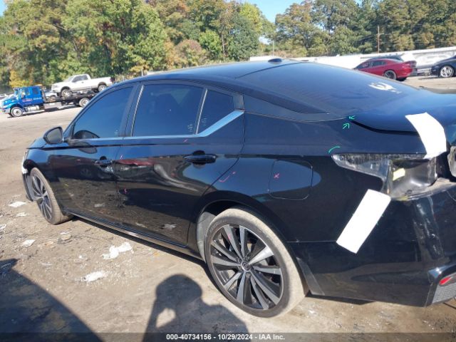 1N4BL4CW4NN357978 Nissan Altima Sr Intelligent Awd