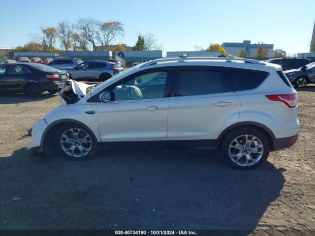 1FMCU9JX8EUA18338 Ford Escape Titanium