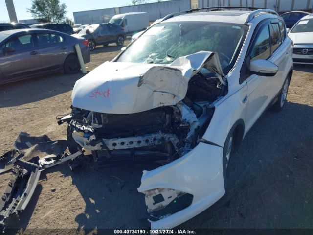 1FMCU9JX8EUA18338 Ford Escape Titanium