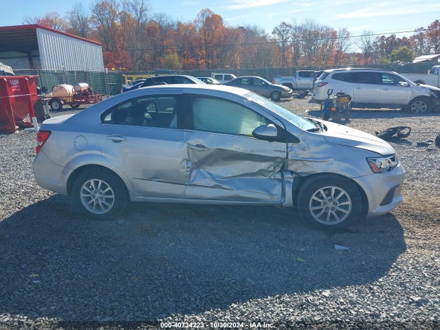 1G1JD5SB1L4126409 Chevrolet Sonic Fwd  Lt