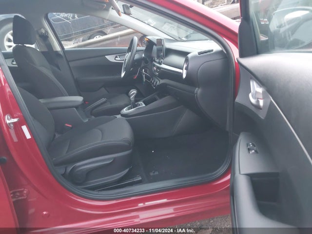 KIA Forte Lxs 2024 3KPF24AD1RE695770 Image 5