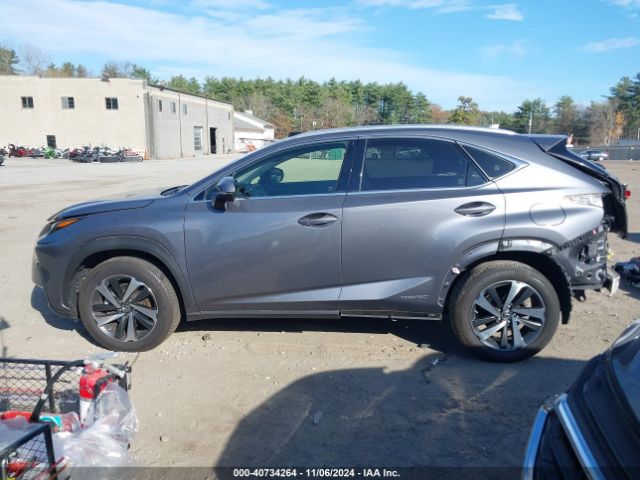 JTJGJRDZ2M2170750 Lexus NX 300H
