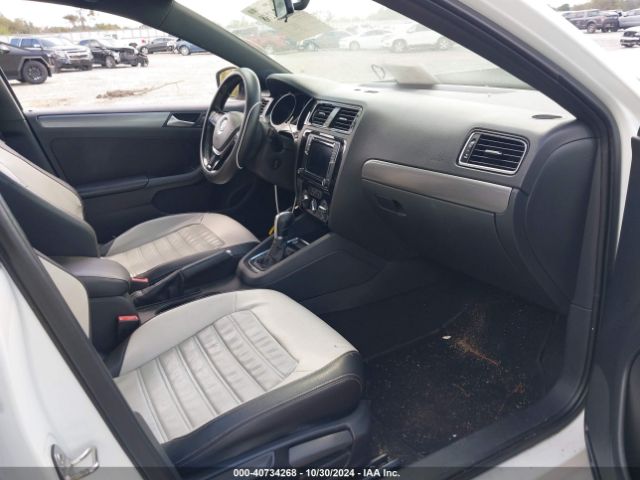 3VWD17AJ0GM303170 Volkswagen Jetta 1.8t Sport