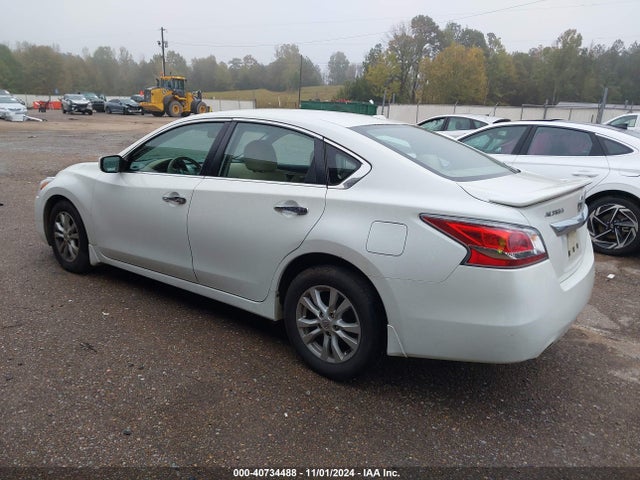 Nissan Altima 2.5 S 2015 1N4AL3AP9FN374097 Image 3