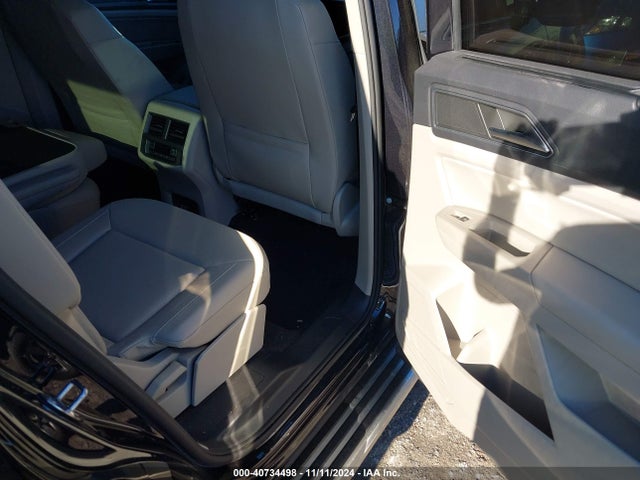 1V2RR2CA4KC586666 Volkswagen Atlas 3.6l V6 Sel R-line