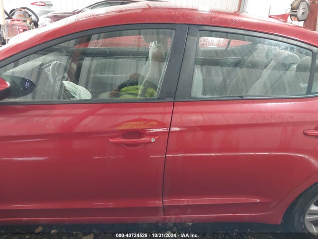 Hyundai ELANTRA SEL 2018 5NPD84LF2JH230693 Image 14