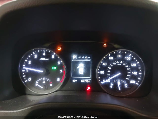Hyundai ELANTRA SEL 2018 5NPD84LF2JH230693 Image 15