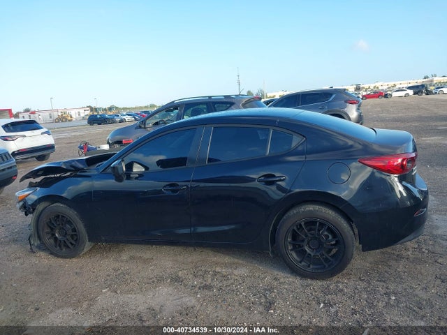 3MZBN1U79JM200524 Mazda Mazda3 Sport
