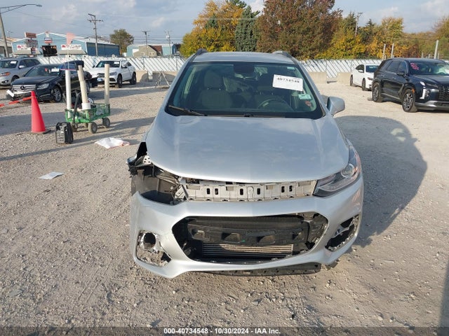 3GNCJLSB7KL329172 Chevrolet Trax Lt