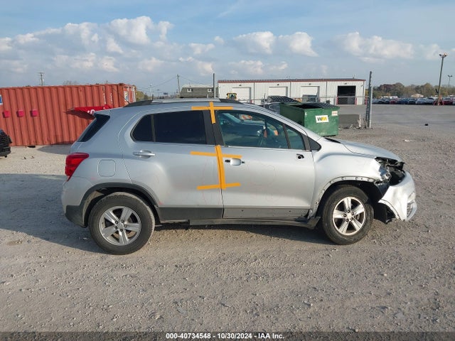 3GNCJLSB7KL329172 Chevrolet Trax Lt