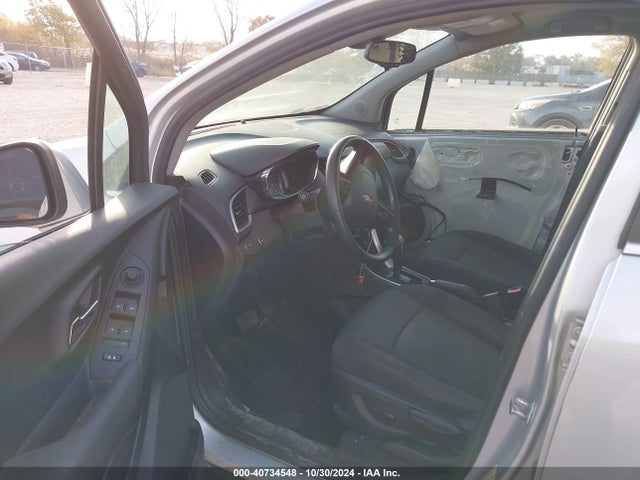 3GNCJLSB7KL329172 Chevrolet Trax Lt