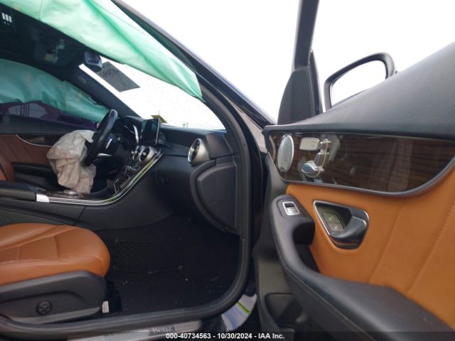 WDDWF8DB1KR481593 Mercedes-Benz C 300