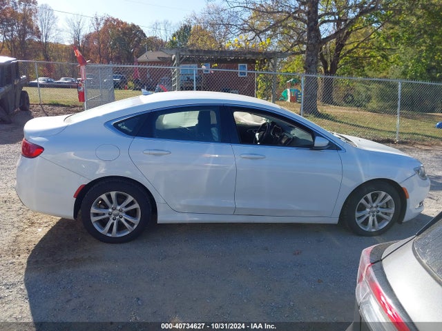 Chrysler 200 Limited 2015 1C3CCCABXFN614513 Image 14