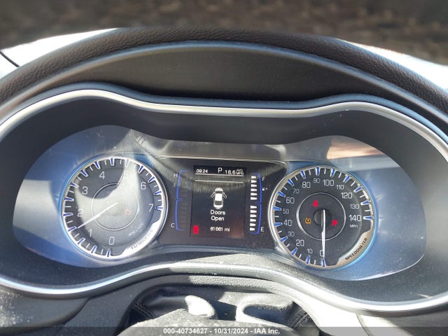 Chrysler 200 Limited 2015 1C3CCCABXFN614513 Image 7