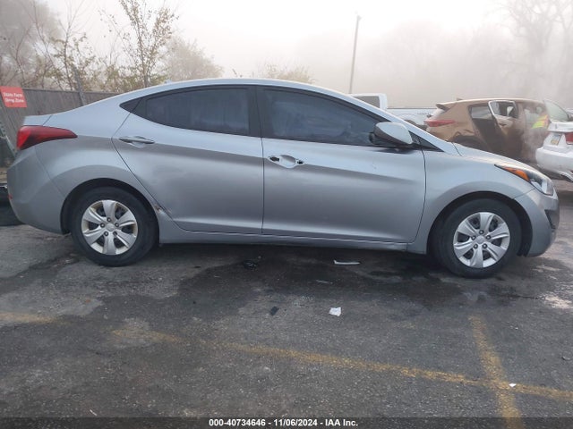 Hyundai ELANTRA SE 2016 5NPDH4AE9GH706554 Image 14