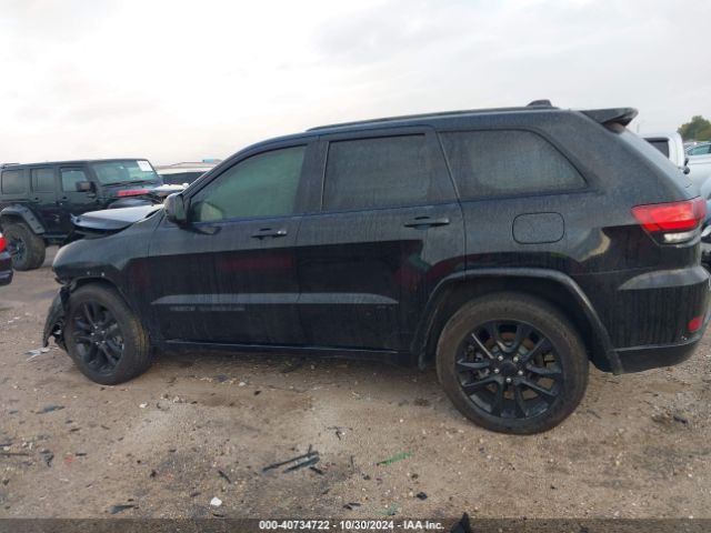 1C4RJEAG3JC493833 Jeep Grand Cherokee Altitude 4x2