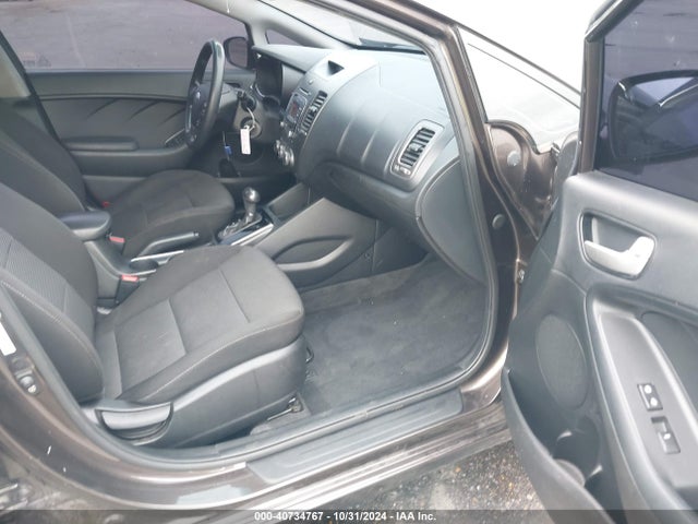 3KPFK4A74HE151255 KIA FORTE LX