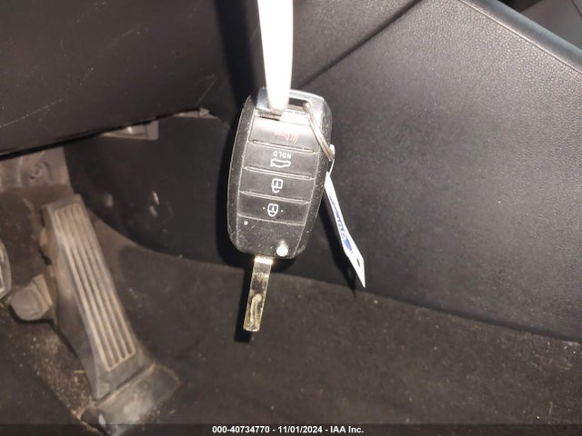 KIA Optima Lx 2017 5XXGT4L30HG162241 Image 11