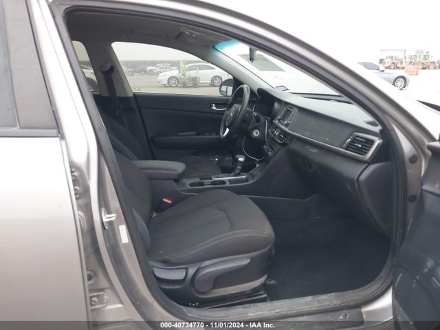 KIA Optima Lx 2017 5XXGT4L30HG162241 Image 5