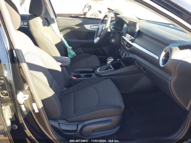 3KPF24AD2RE801353 KIA Forte Lxs