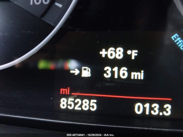 BMW 320i Xdrive 2018 WBA8A3C57JA494827 Image 15